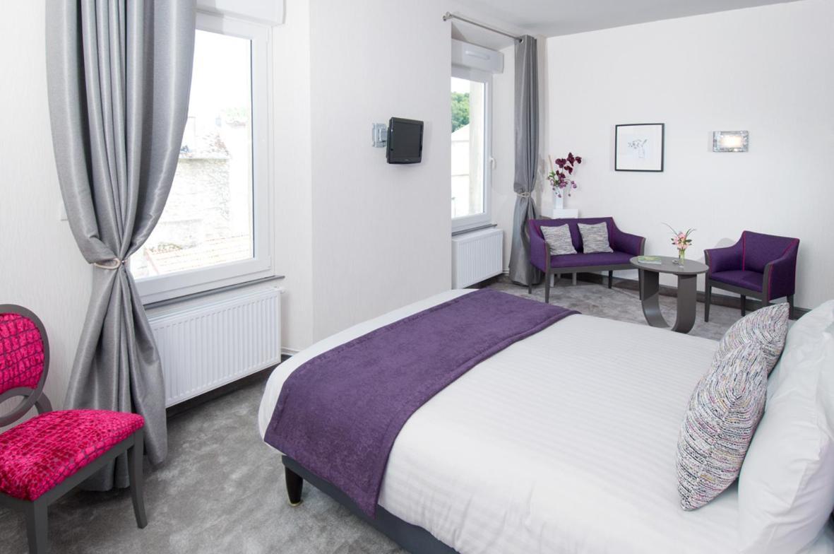 Logis Hotel Restaurant Nougier Saint-Étienne-de-Fursac Quarto foto